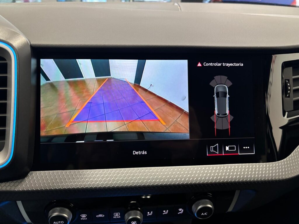 A1 Allstreet Adrenalin Black Edition 30 TFSI 116cv S-tronic